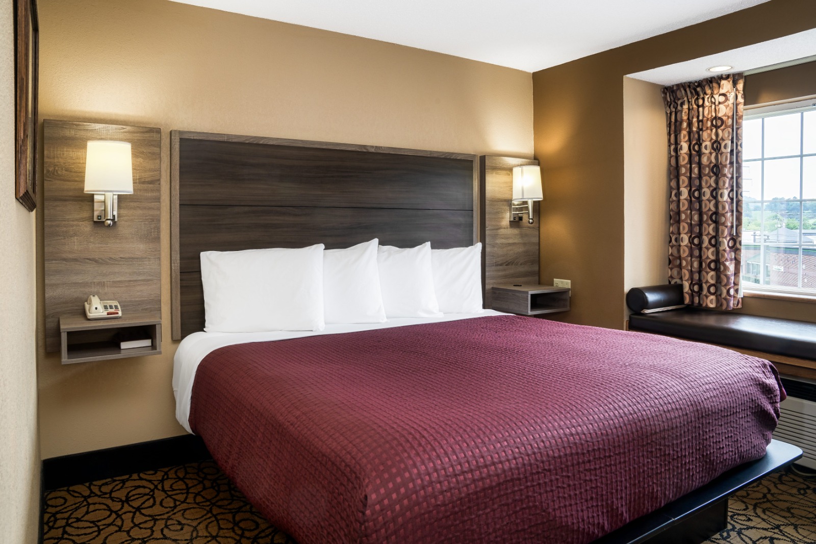 Guest Inn hotel King Bed Room